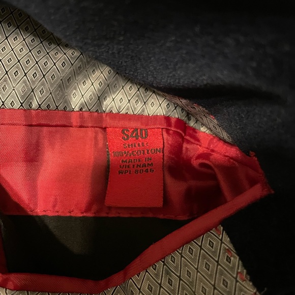 Navy velvet 40S Alfani blazer with red accents - Picture 5 of 7